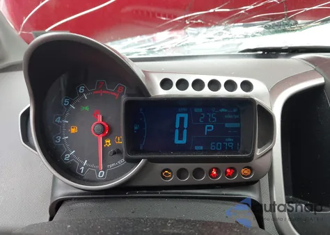 2016 Chevrolet Sonic Lt Auto z USA, uszkodzony, nr VIN 1G1JC5SH4G4168134